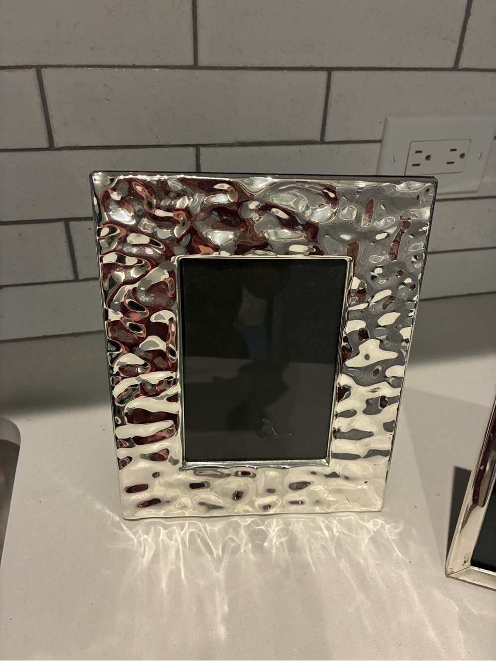 Hammered Silver Picture Frame – 5x7 – Modern Home Décor